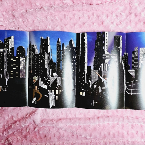 One Direction Tour 2013 Concert Program Book - Picture 7 of 7